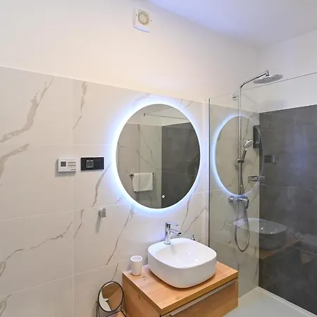 Blu - Private Heated Pool And Billiard Villa Veprinac