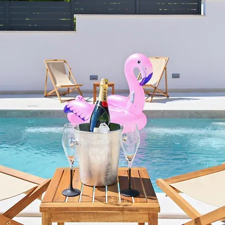 Villa Blu - Private Heated Pool And Billiard *