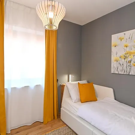 Blu - Private Heated Pool And Billiard וילה