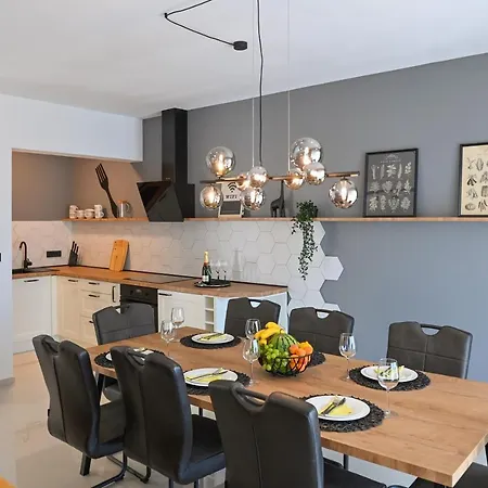 Villa Blu - Private Heated Pool And Billiard Veprinac